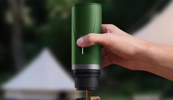 Portable electric espresso machine model CERA+ pcm03